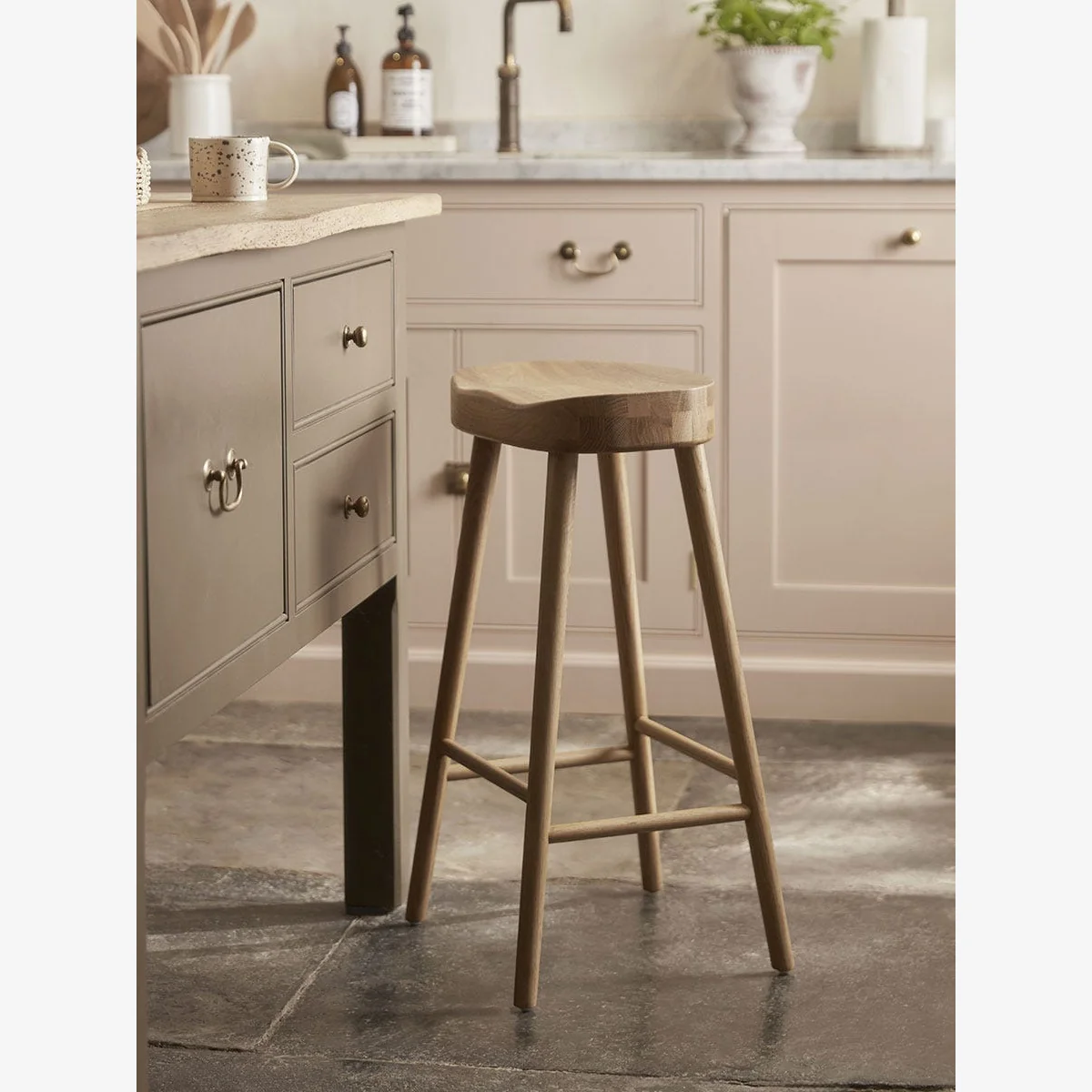 Weathered Oak Counter Stool – image 1