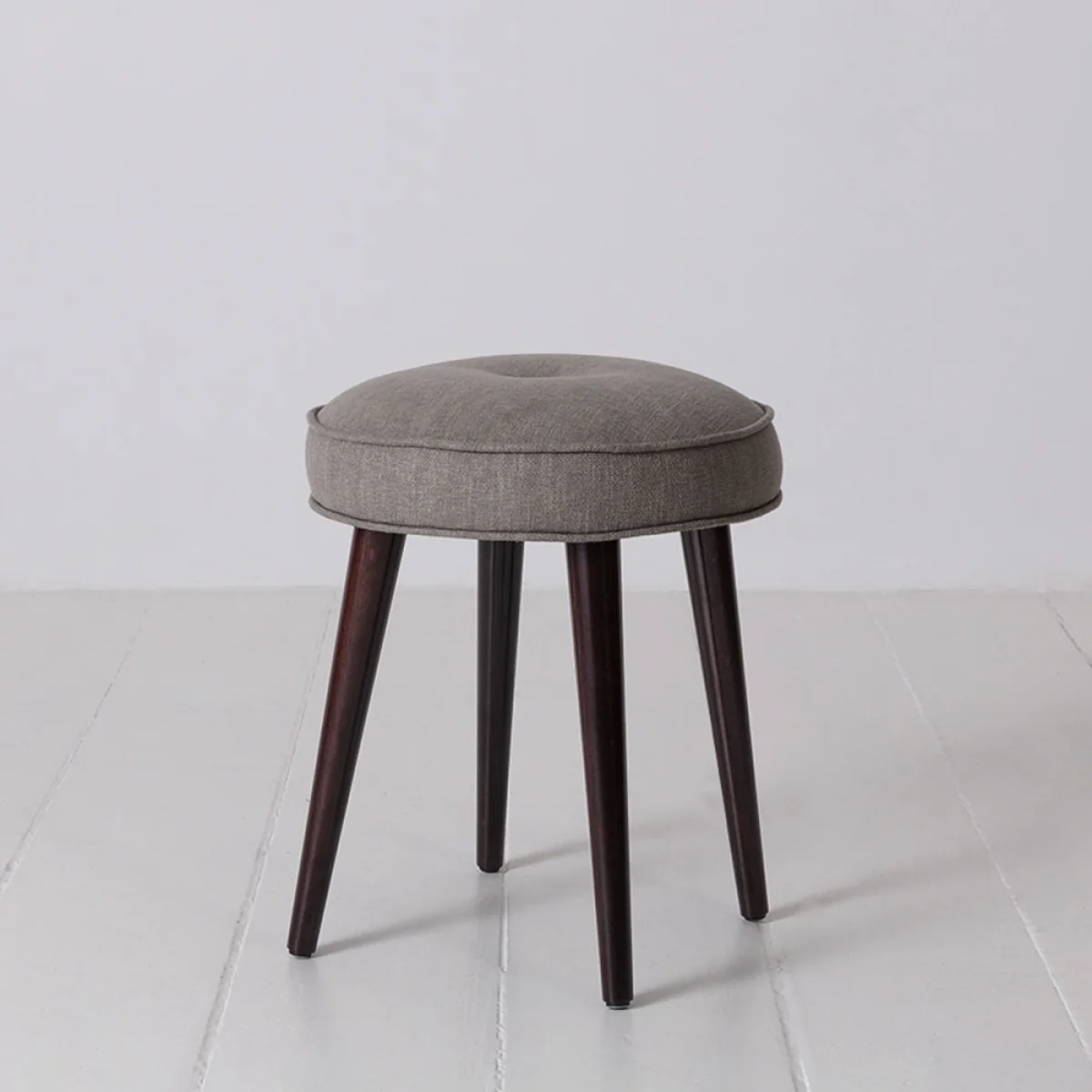 Swyft Model 00 Linen Stool - Shadow – image 4