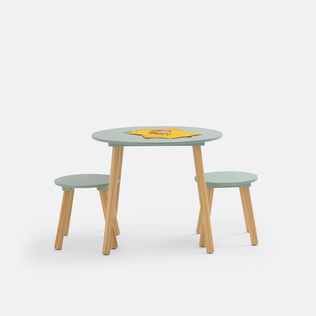 Jimi Child's Table & 2 Stools – image 5