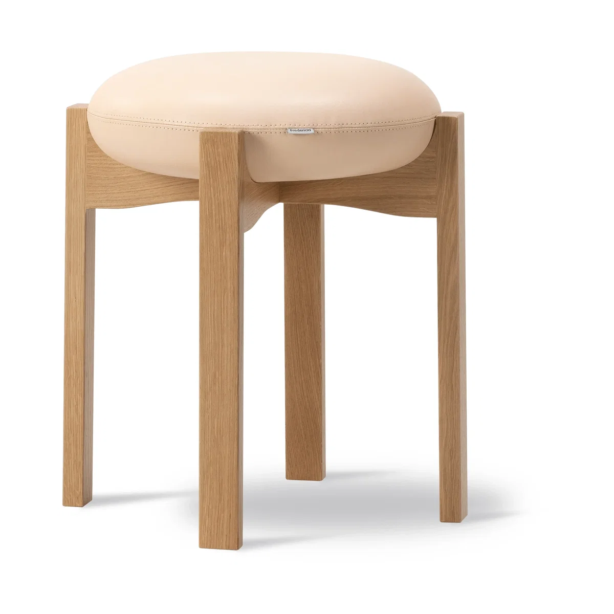 Fredericia Furniture Pioneer low stool Leather Vegeta 90-lacquered oak – image 2
