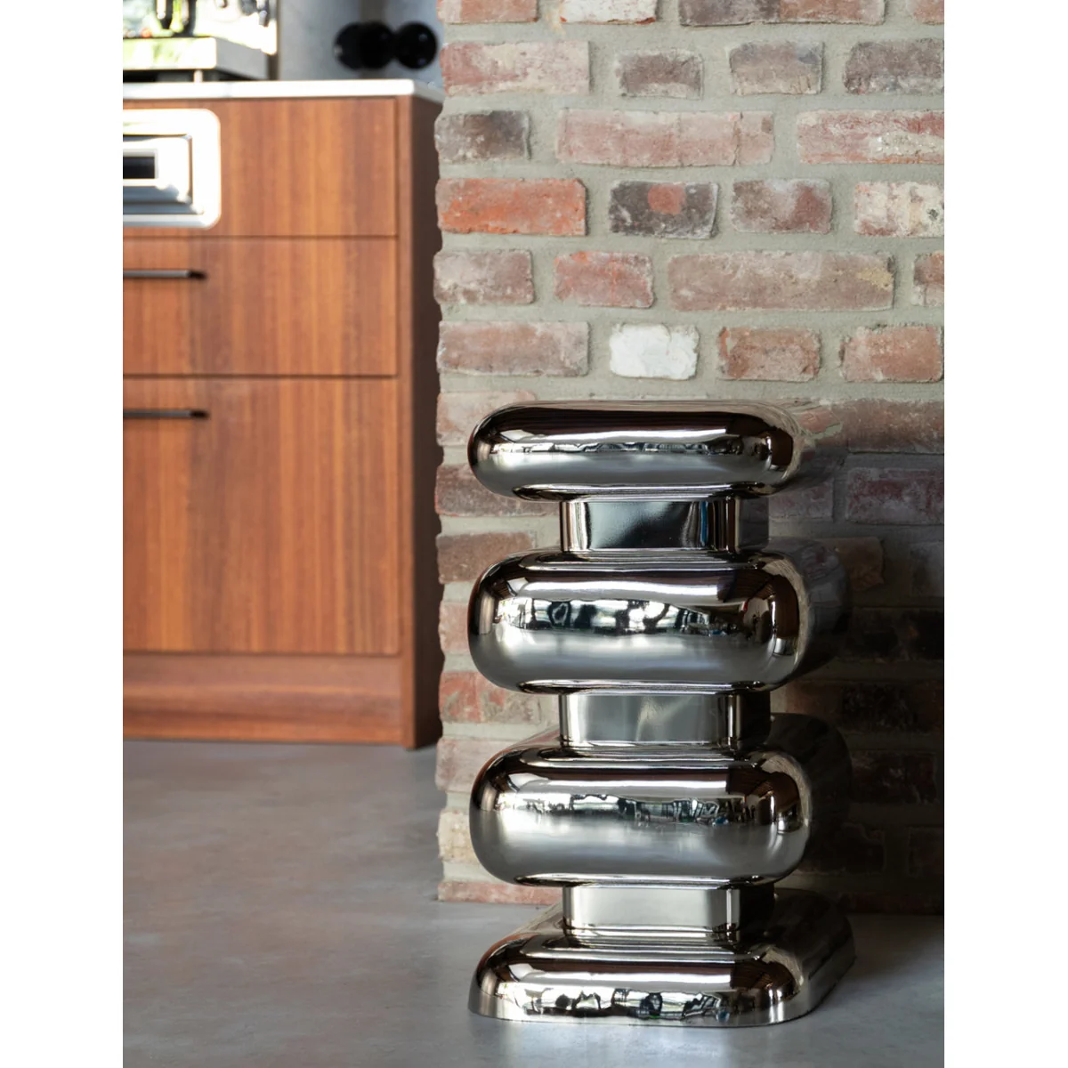 Poodle Stool in Chrome – image 5