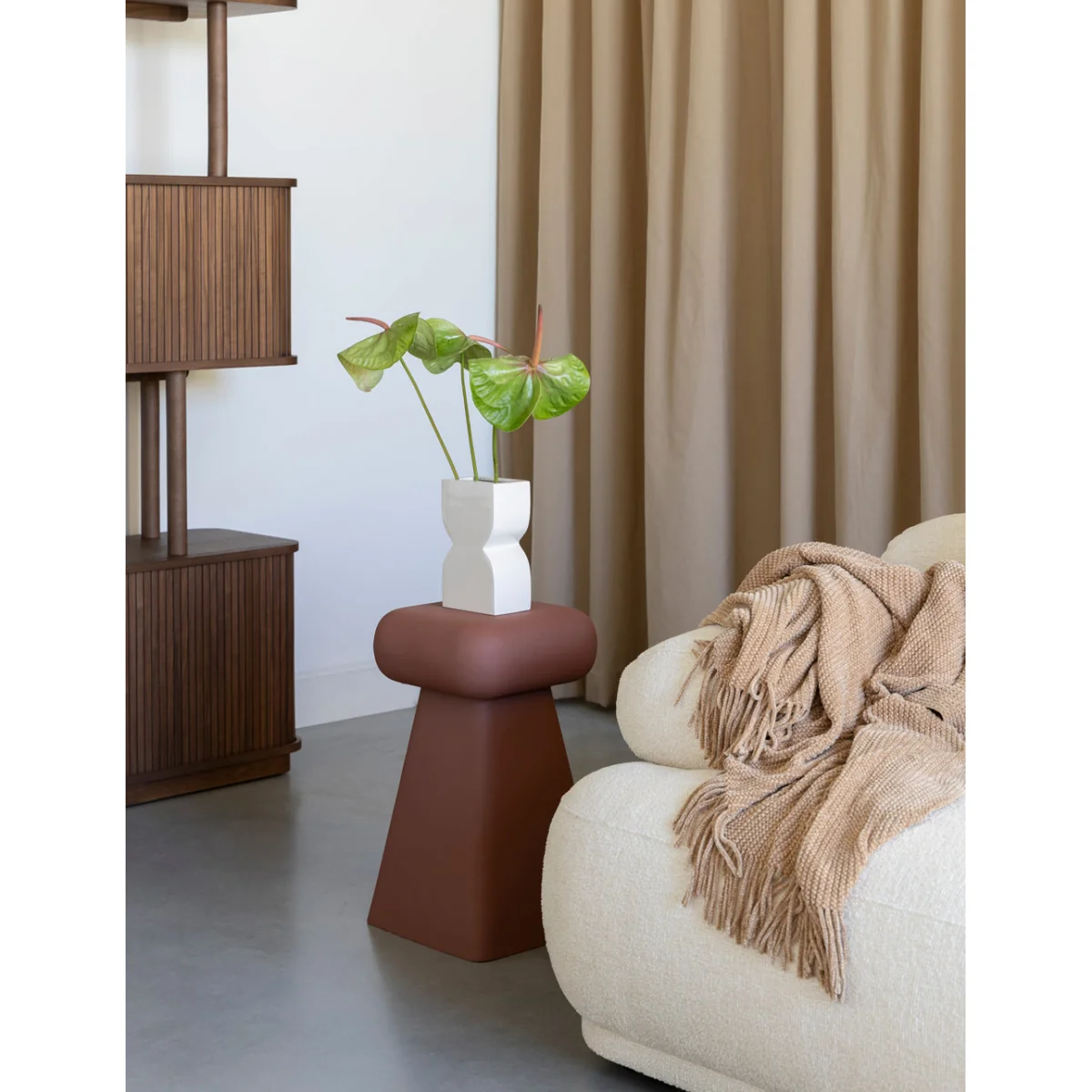 Elipsis Stool in Brick – image 5