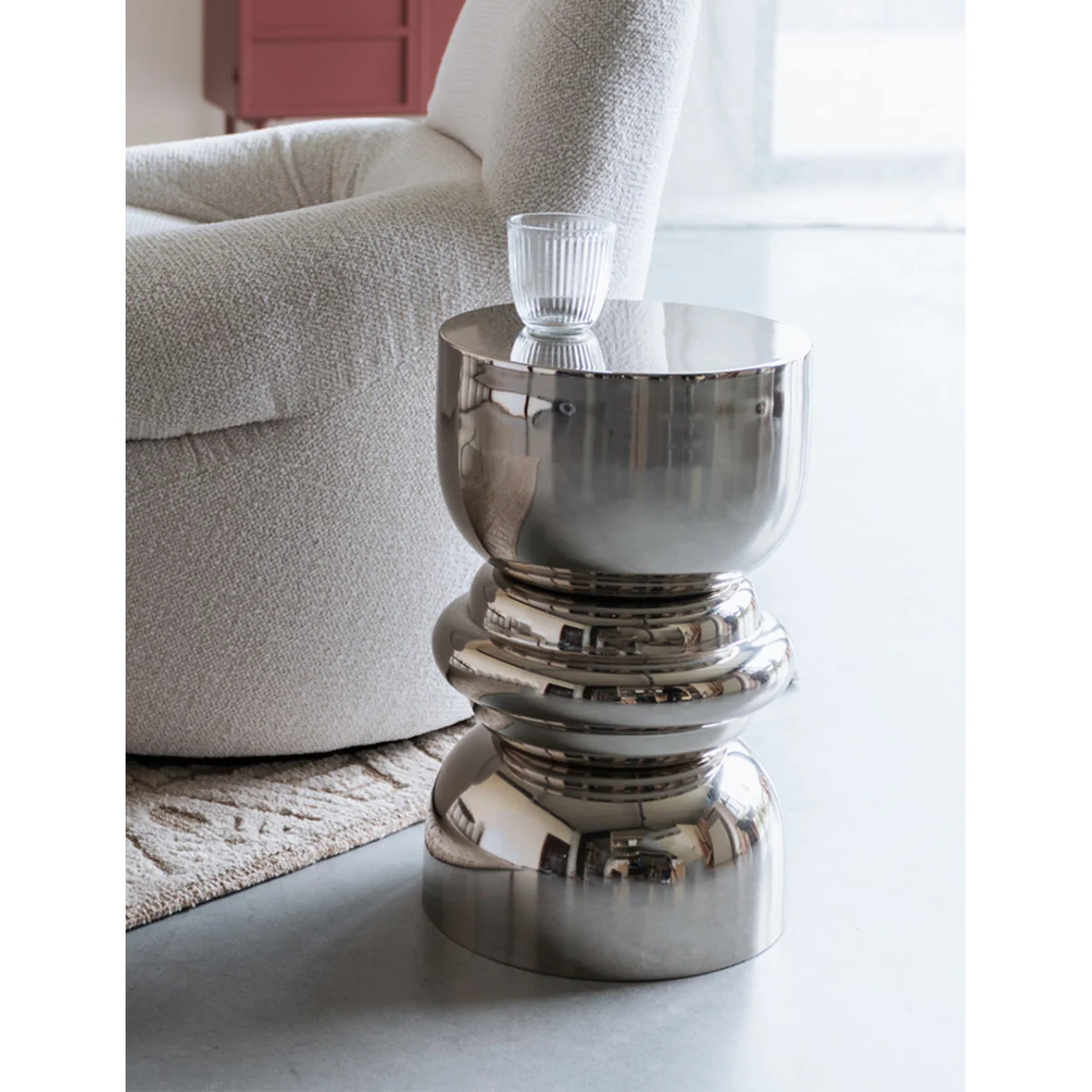 Echo Stool – image 4