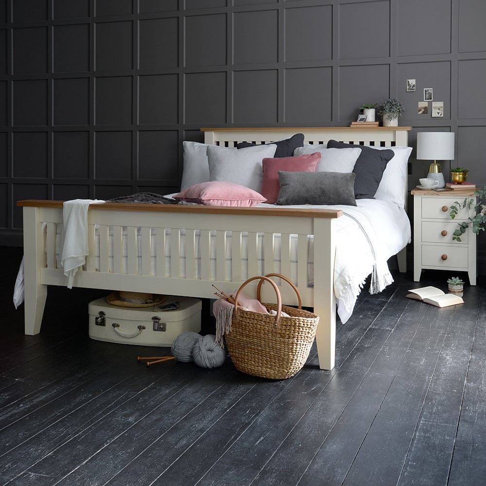 Mottisfont Painted 5ft Kingsize Bed – image 2