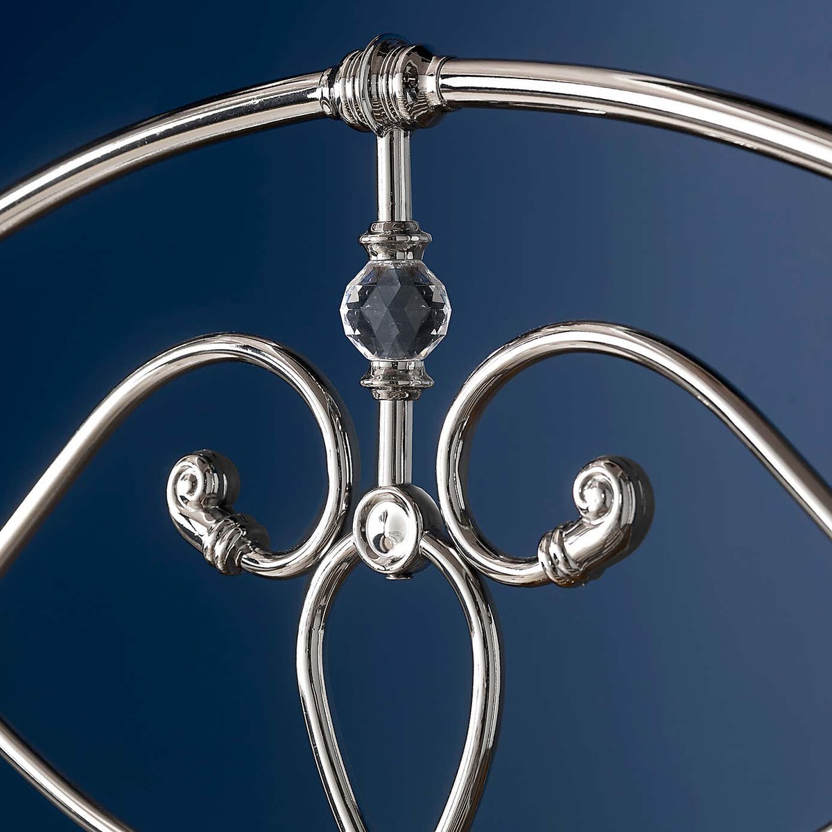 Catalina Shiny Nickel Bedstead Silver – image 2