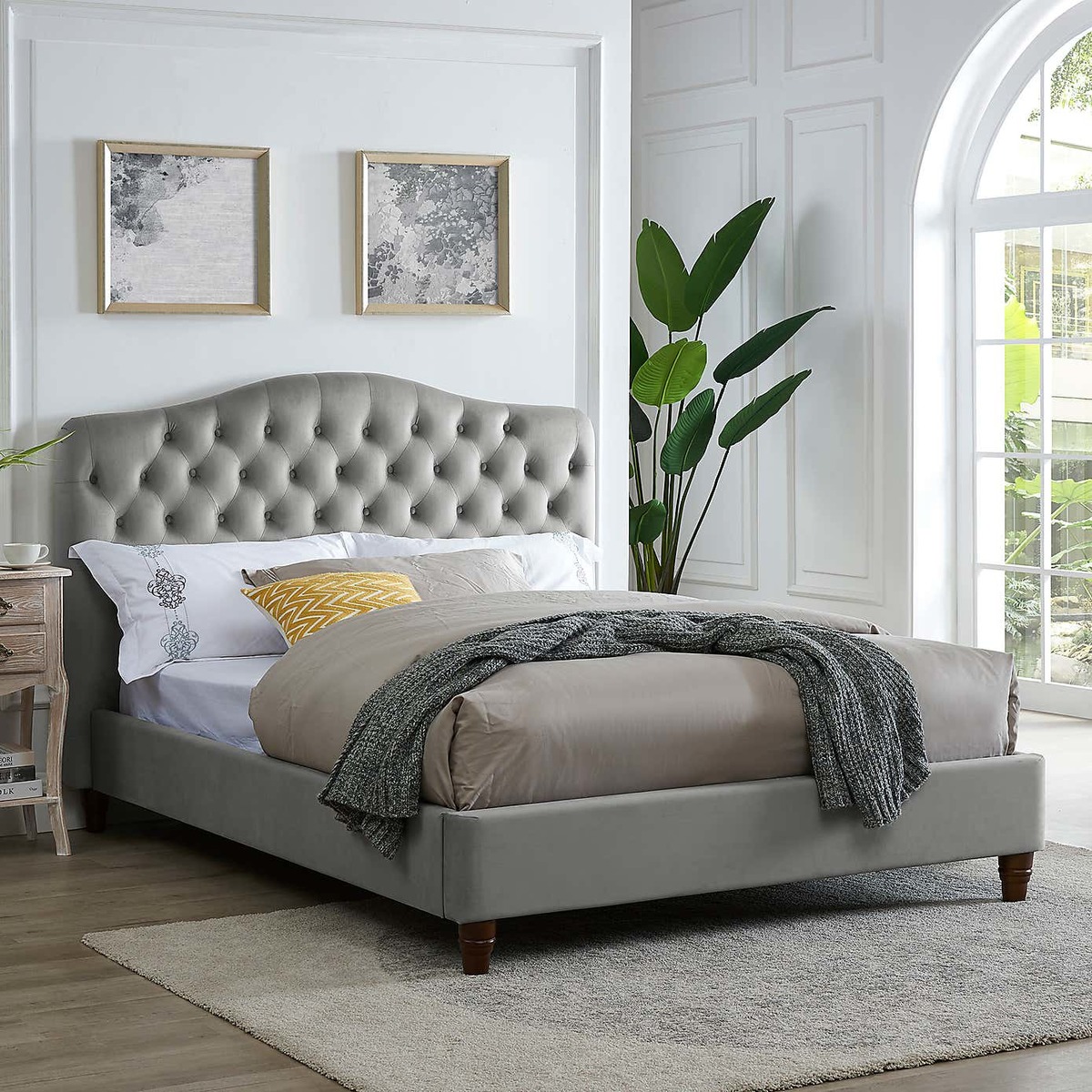 Sorrento Velvet Bed Frame - Silver Silver – image 5
