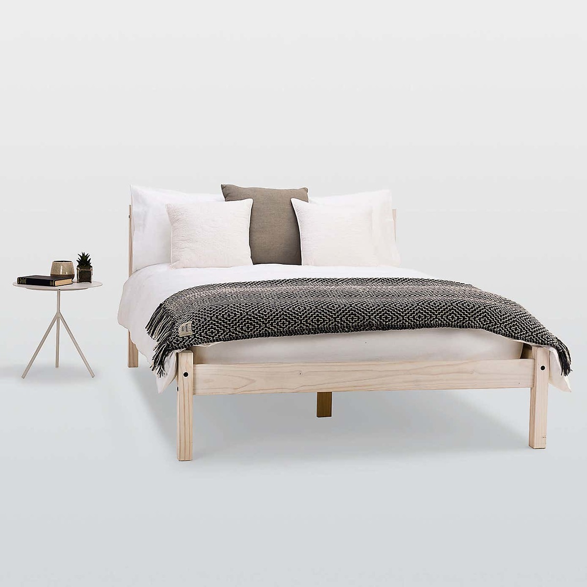 Rio Whitewash Bedstead White – image 7