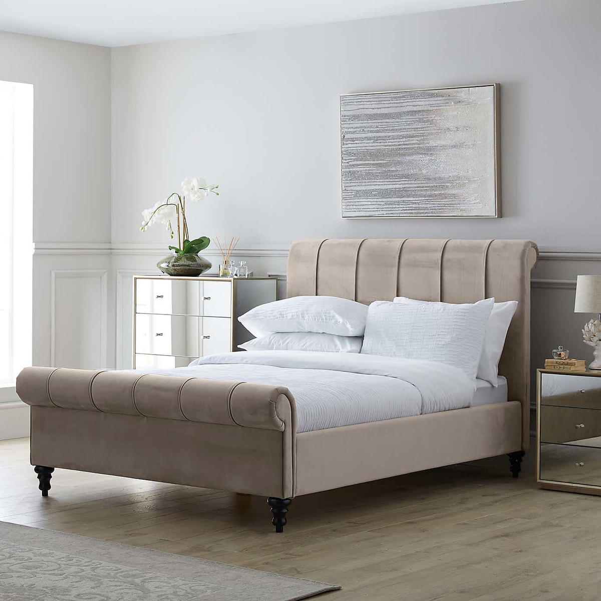 Classic Pleated Bed - Taupe Taupe (Cream) – image 3