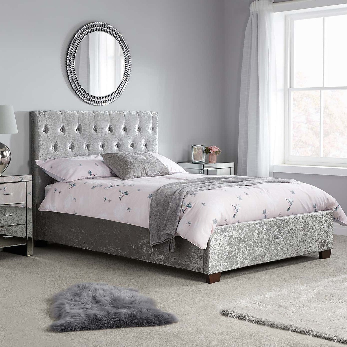 Cologne Crushed Velvet Bed Frame Grey – image 4
