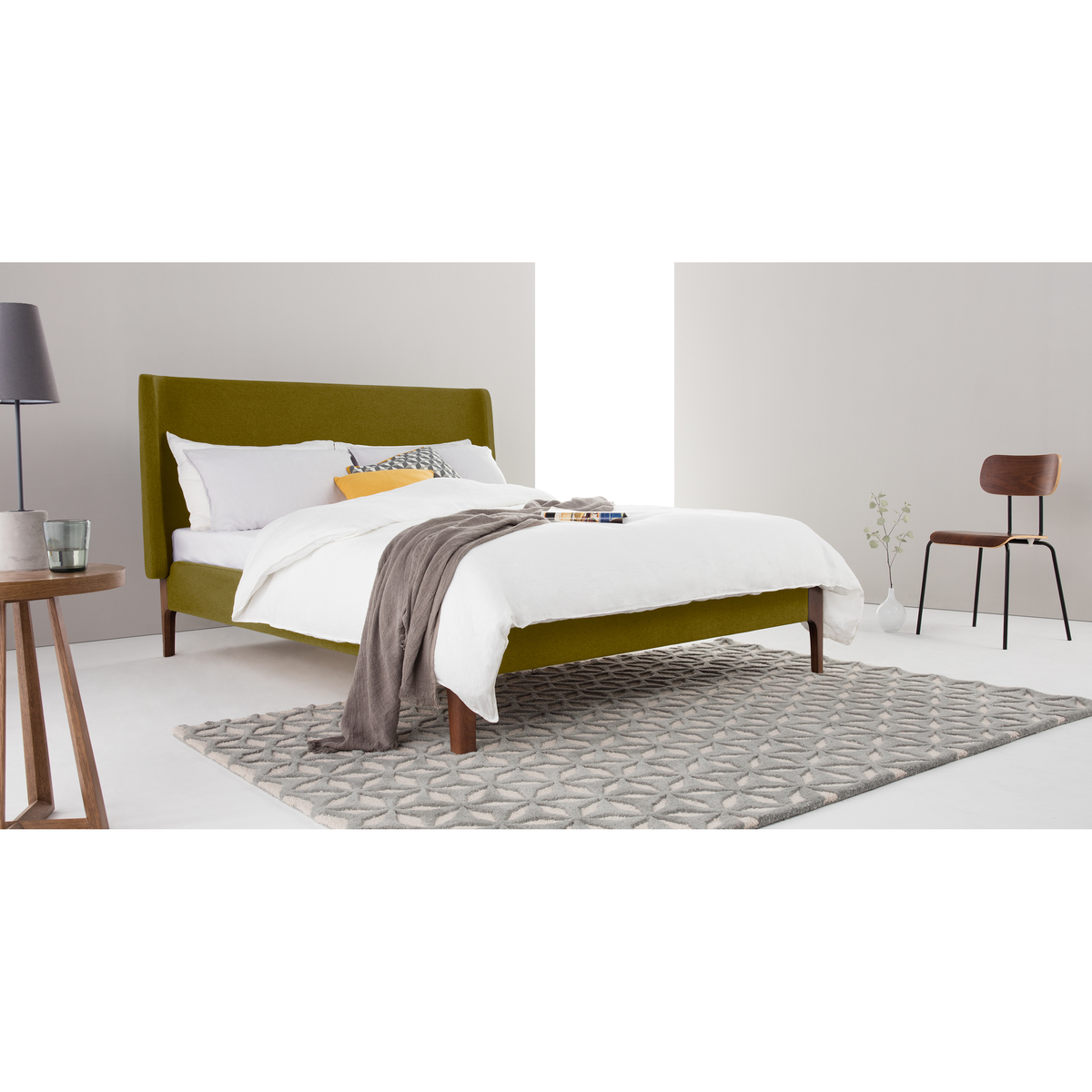 Roscoe King Size bed, Olive Green – image 2