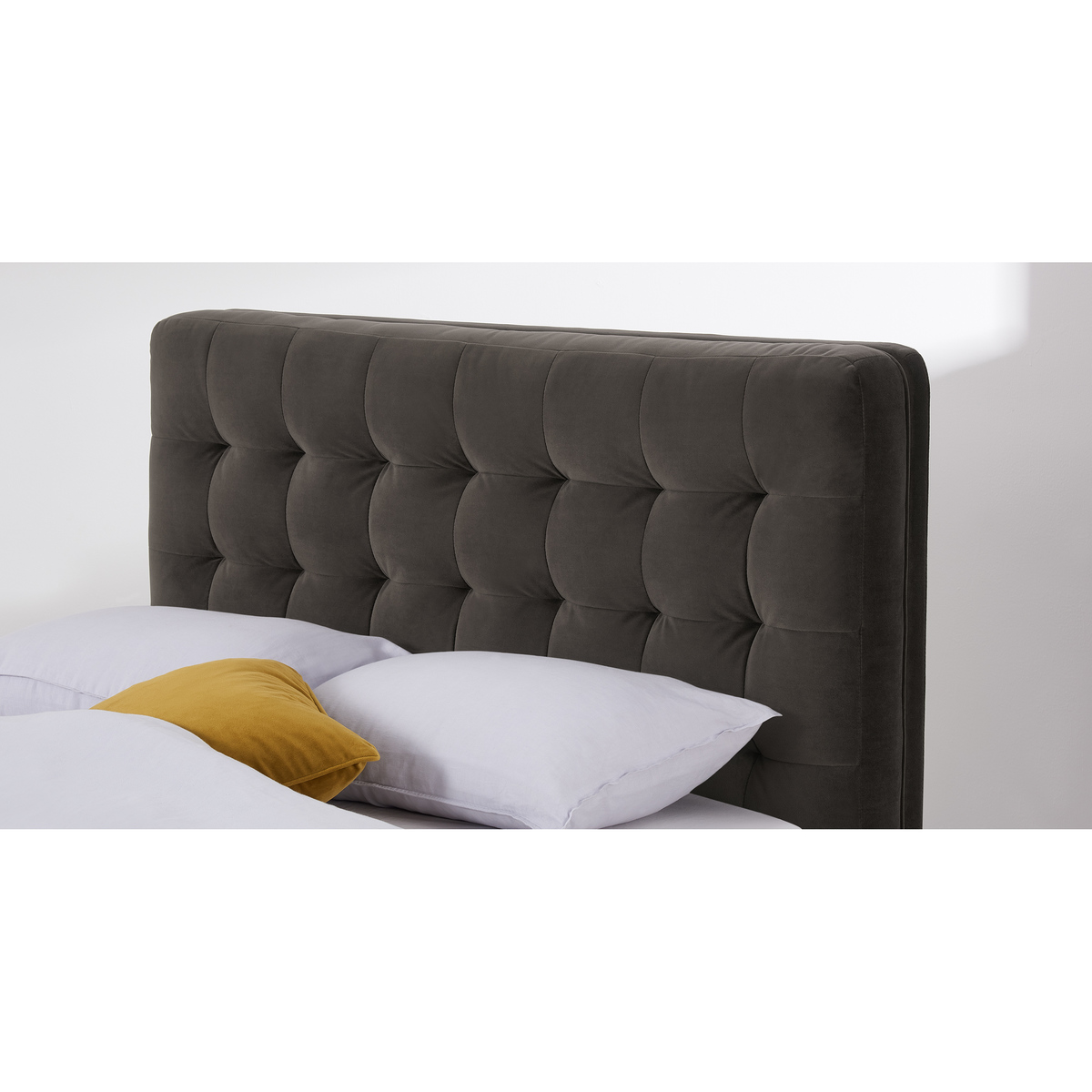Lavelle King Size Bed, Otter Velvet & Walnut Stain Legs – image 4