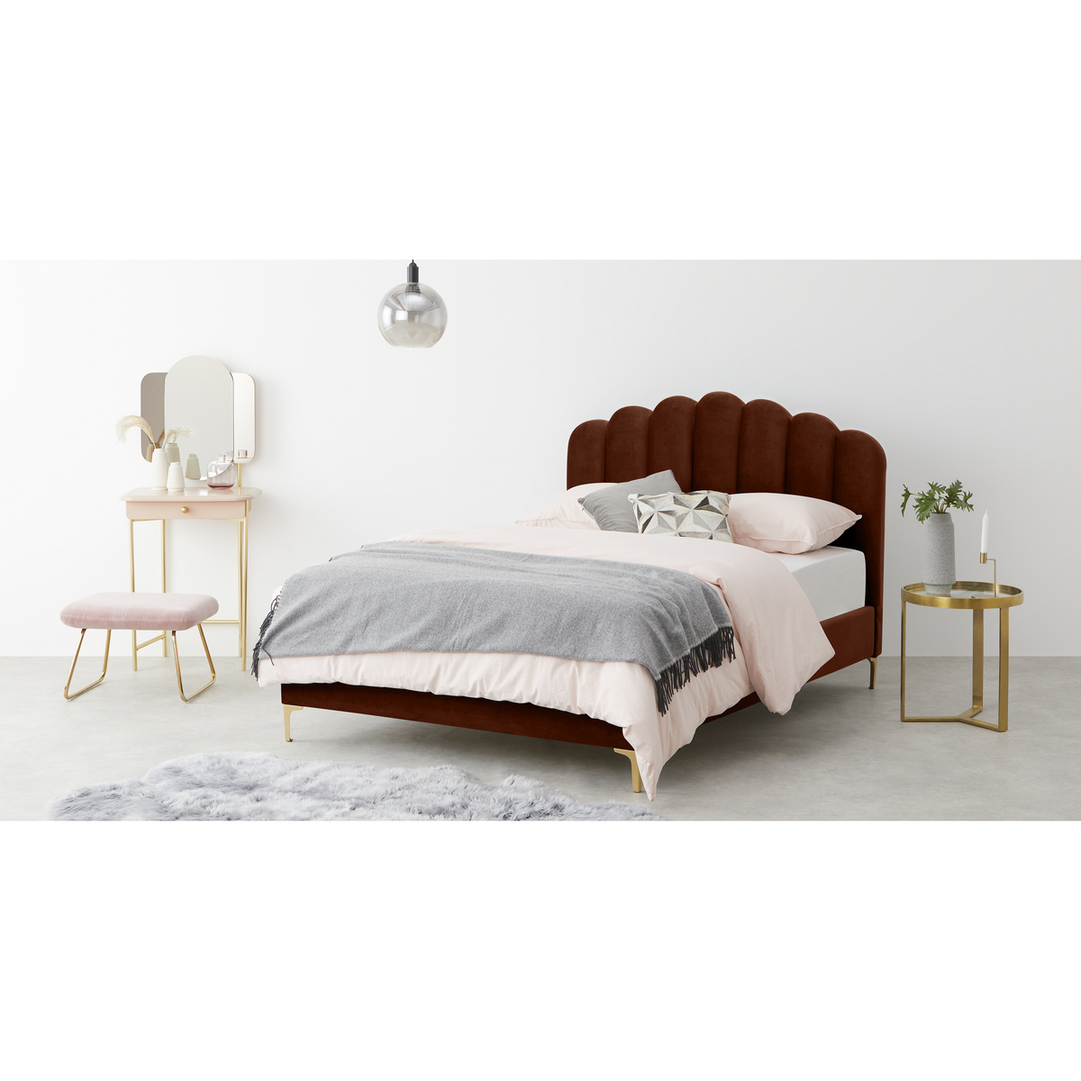 Delia King Size Bed, Warm Caramel Velvet – image 3
