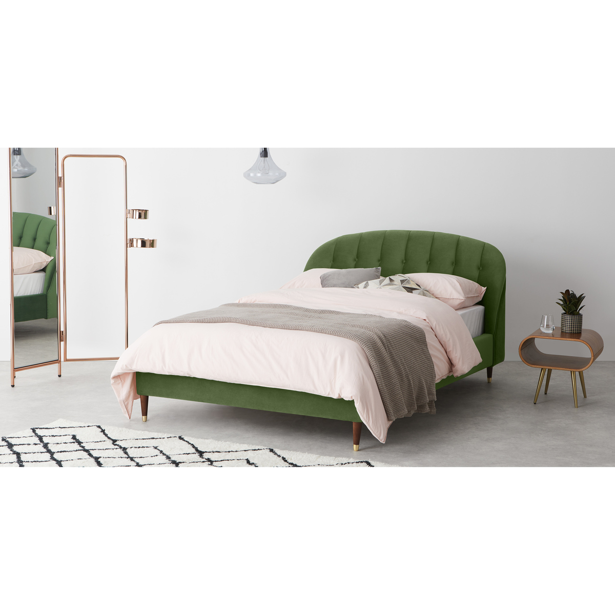 Margot Double Bed, Meadow Green Velvet – image 3