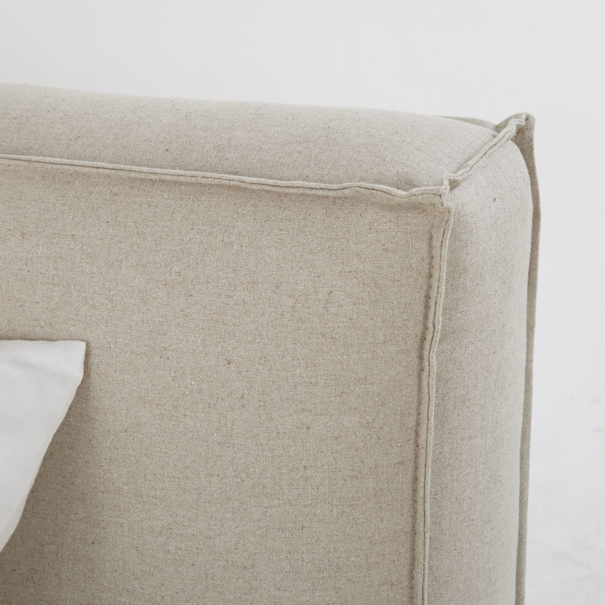 ASPLEEN - Linen-Coloured Bed 140x190 – image 4