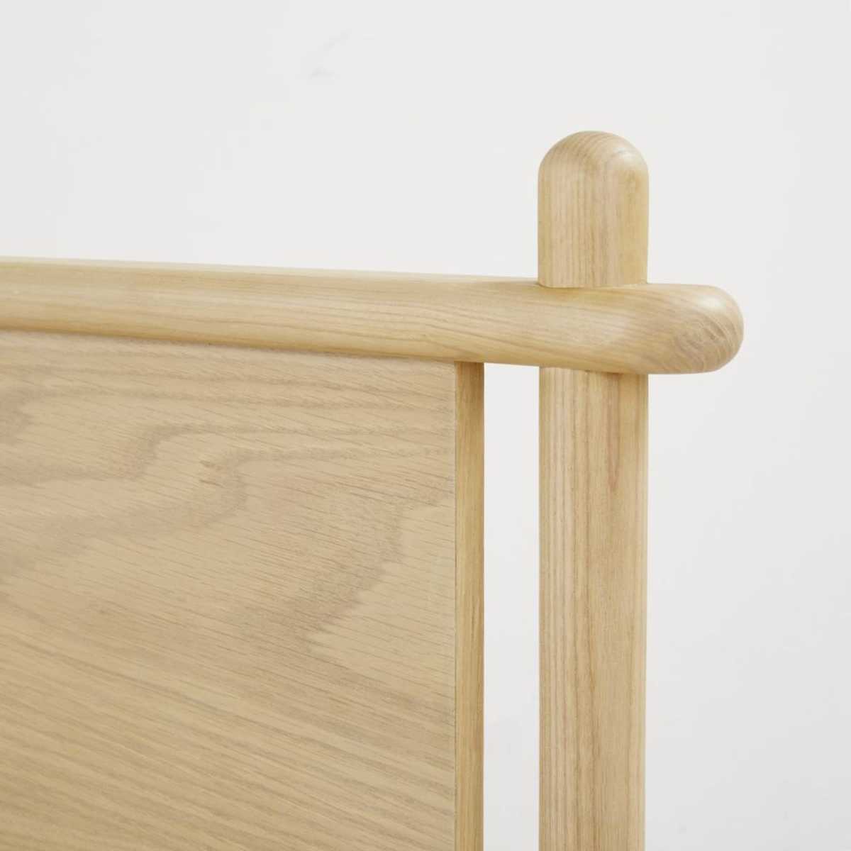 OKINAWA - Bed with Solid Ash Legs 140x190 – image 3