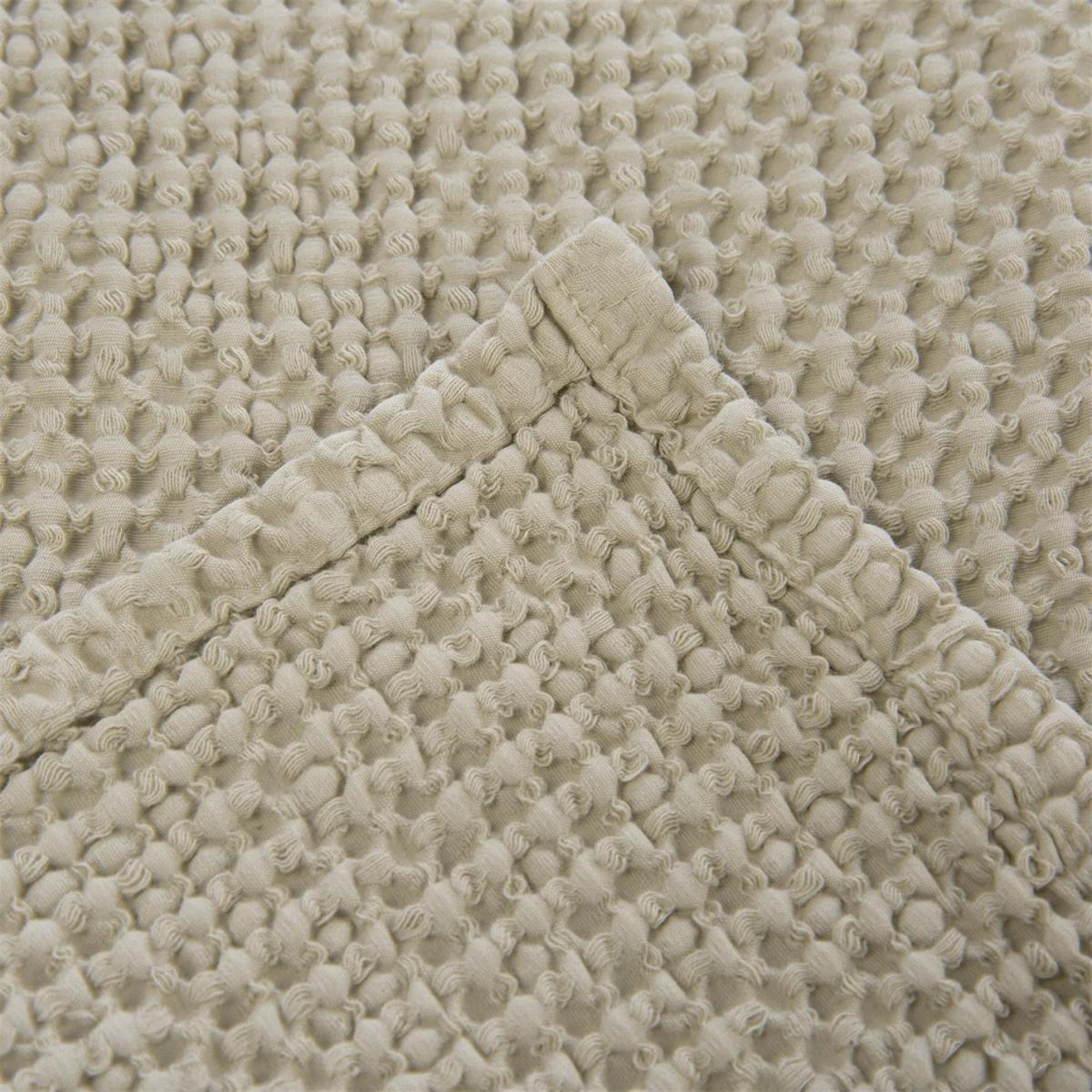 Maia Stonewashed Throw – image 3