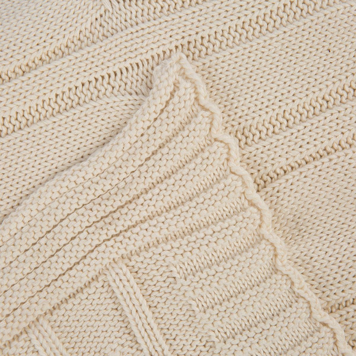 Retreat - Cable Knit Throw - Cream – image 4
