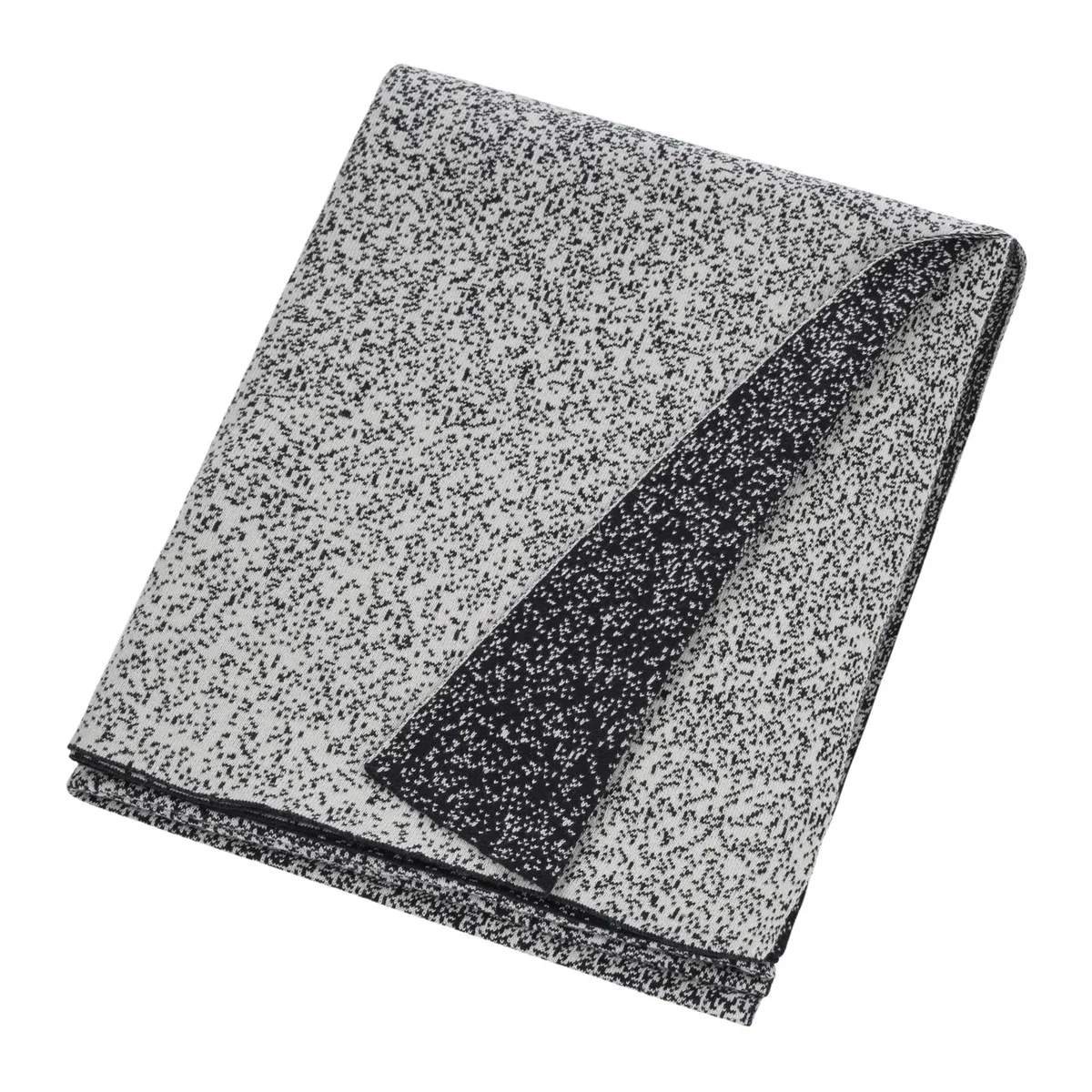 Speckled Knitted Throw – image 3