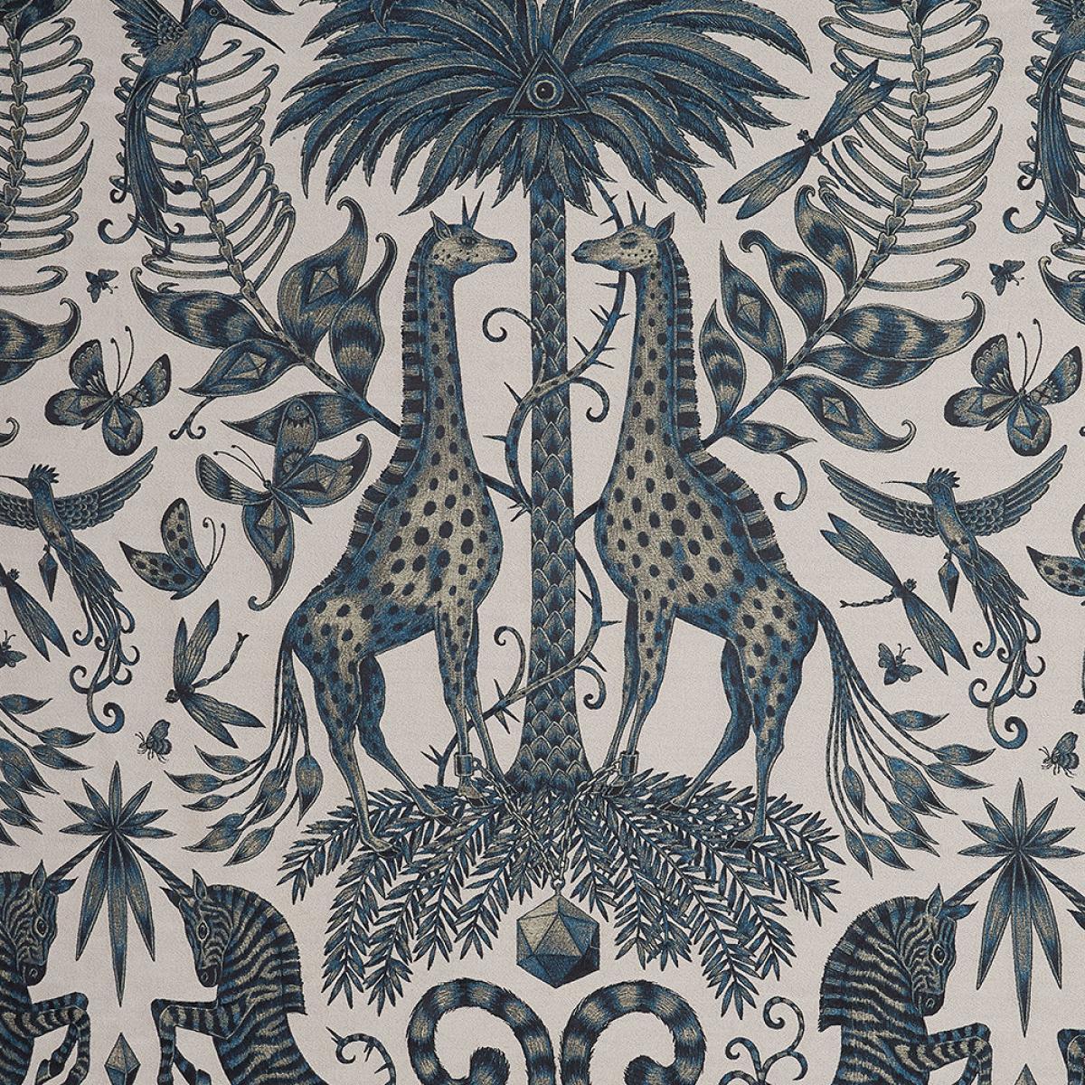 Emma J Shipley - Kruger Throw - 135x180cm - Forest – image 3