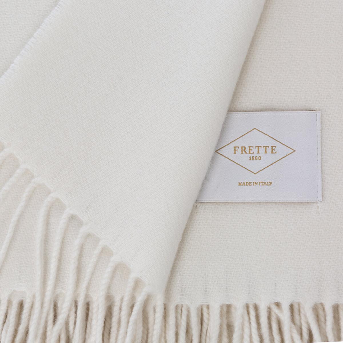 Frette - Pure Cashmere Throw - 130x185cm - Milk – image 4