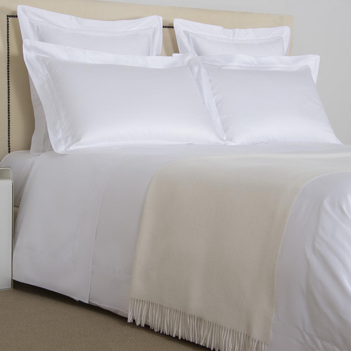 Frette - Pure Cashmere Throw - 130x185cm - Milk – image 7