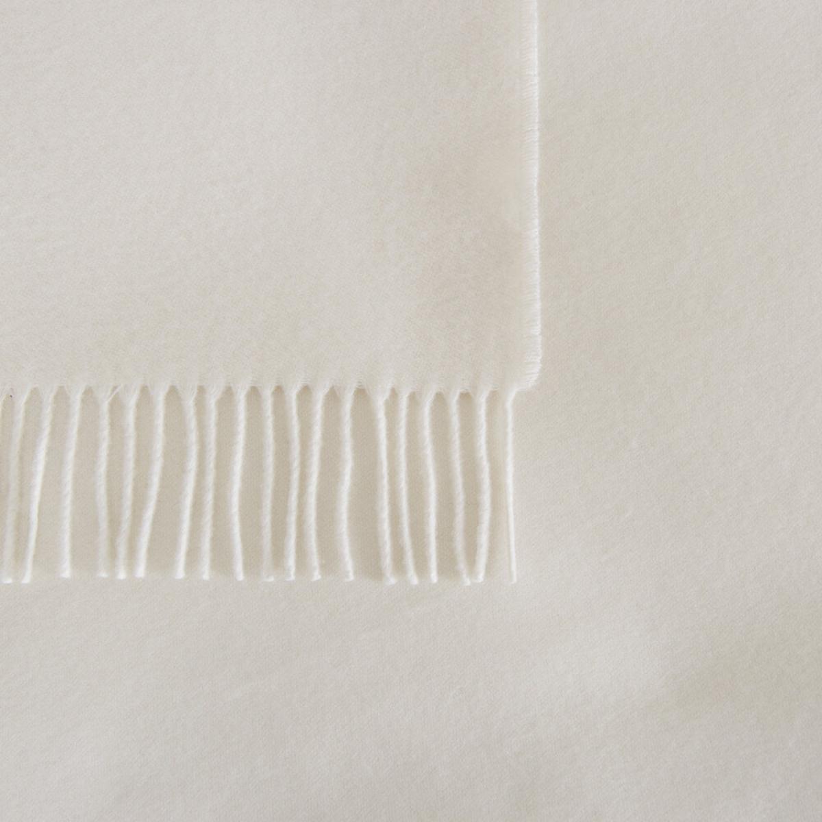 Frette - Pure Cashmere Throw - 130x185cm - Milk – image 9