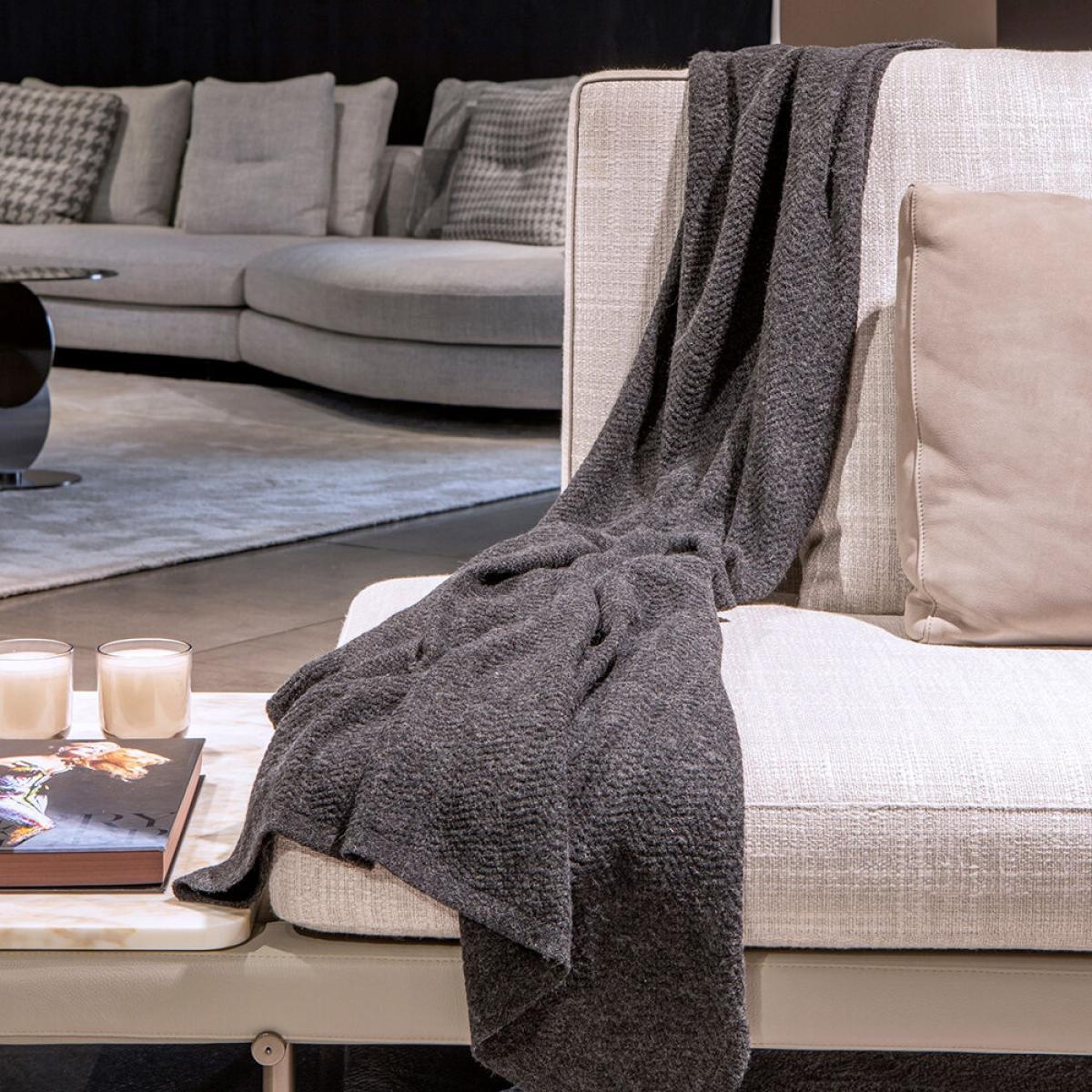 TUWI - Wave Knitted Throw - 130x180cm - Charcoal – image 2