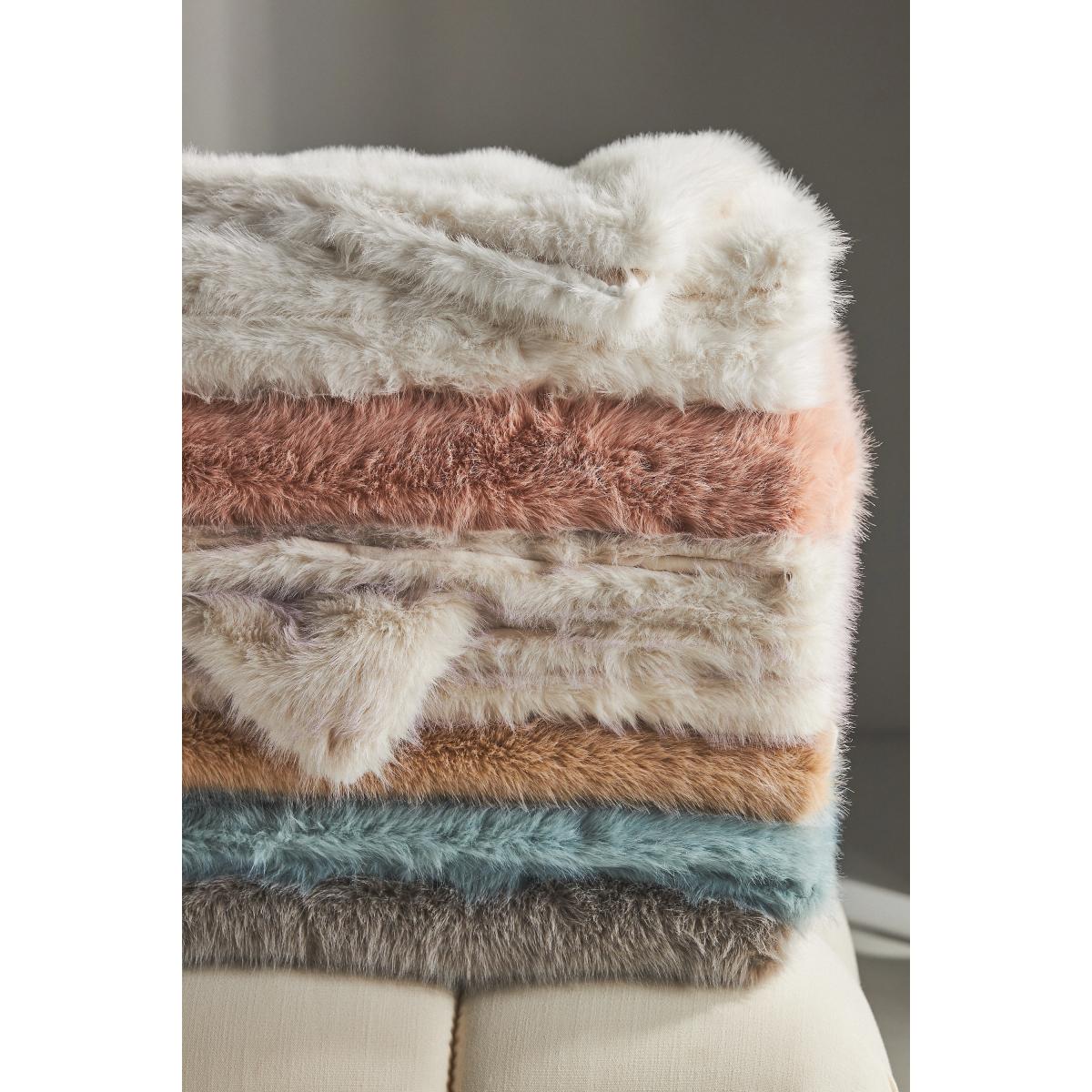 The Chloe Faux-Fur Throw Blanket – image 3