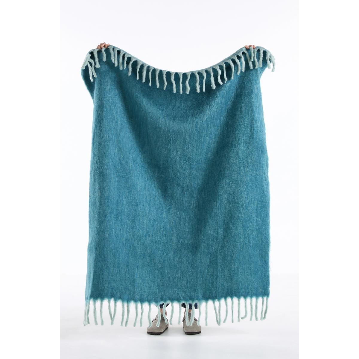 Woven Cosy Throw Blanket – image 2
