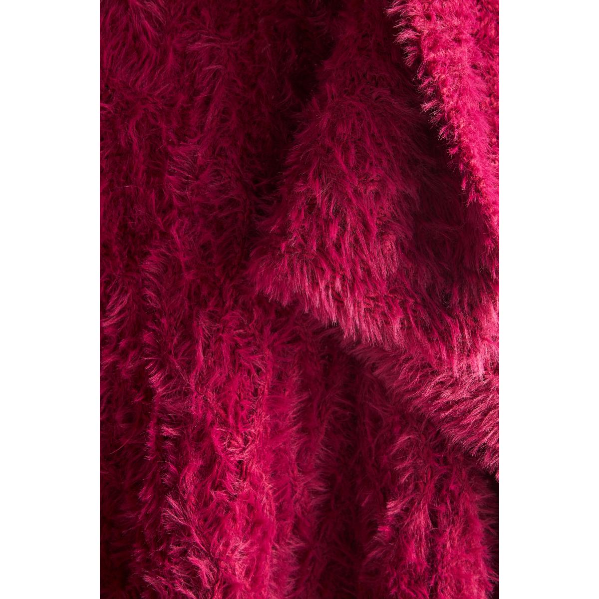 Camden Cable Knit Throw Blanket – image 3