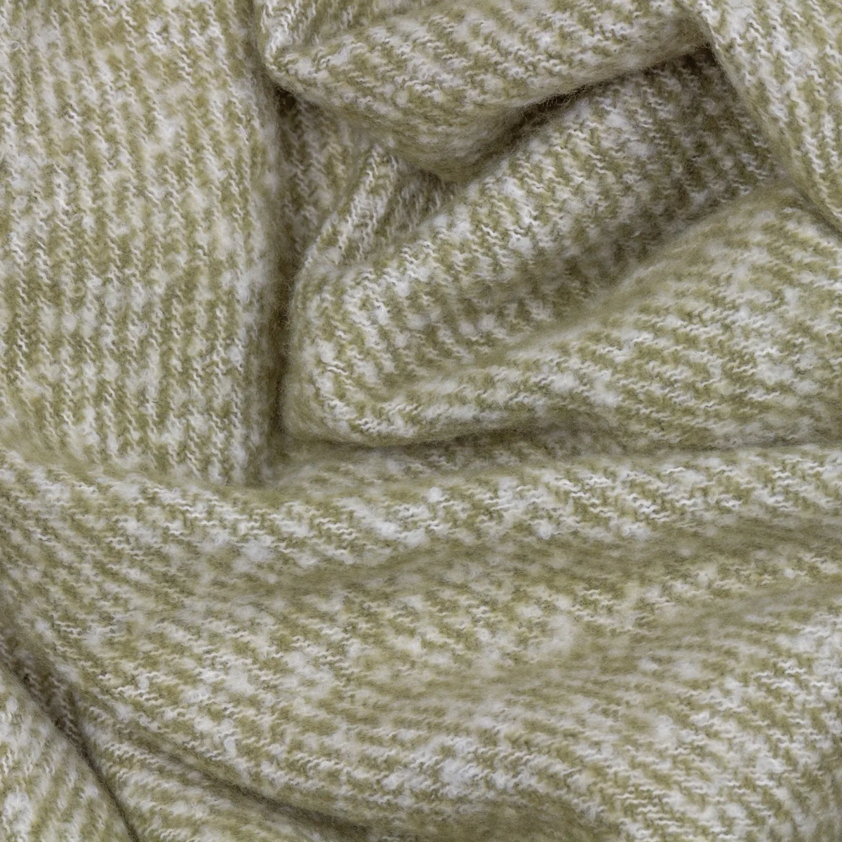 Altair Woven Tasselled Throw – image 1