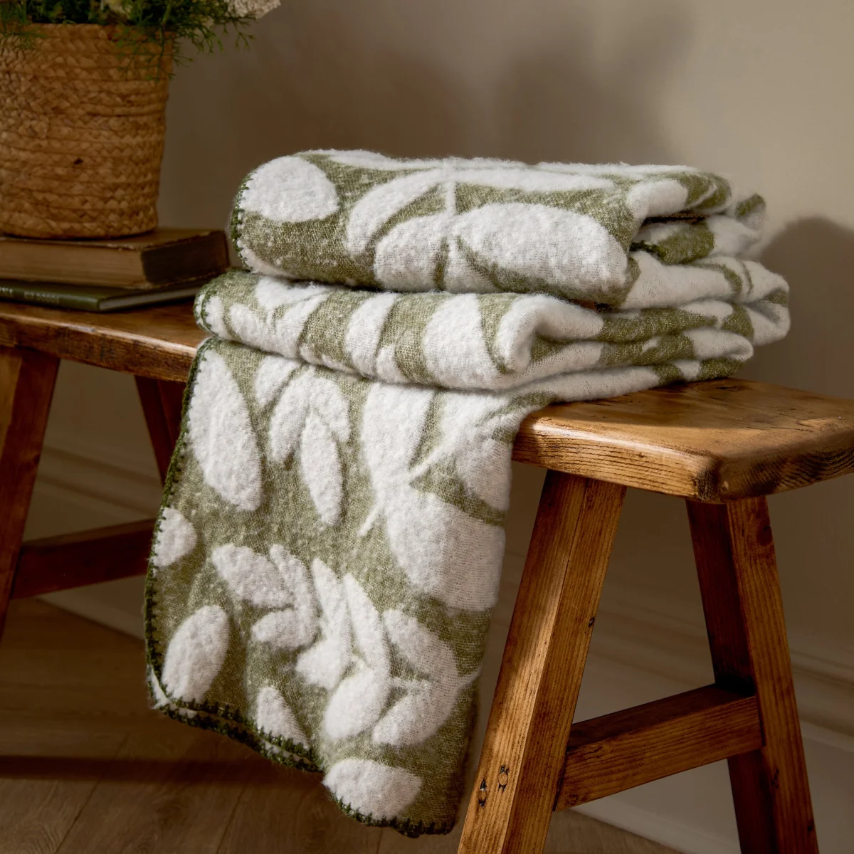 Nashira Woven Throw – image 1