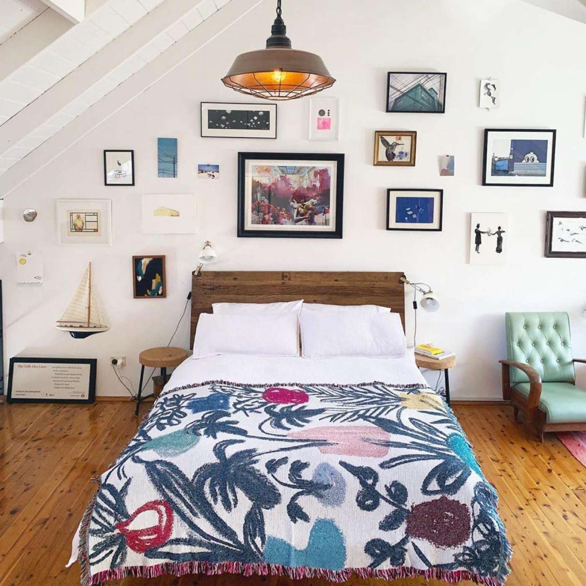 Coltrane Throw – image 5