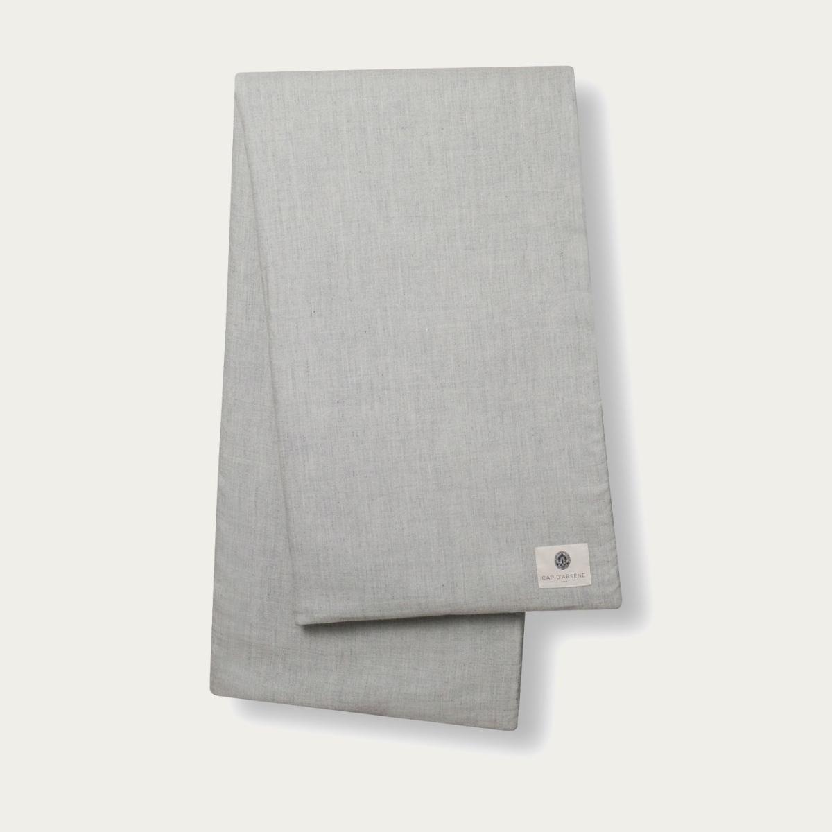 Agora Throw – image 2