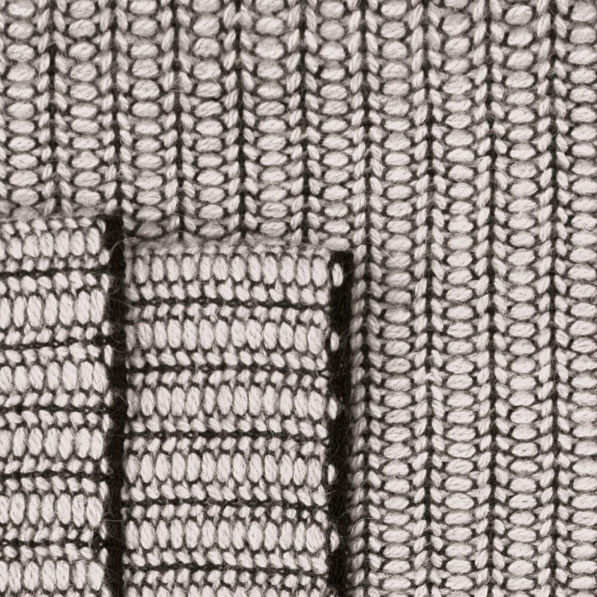 Off White Braided Throw – image 3