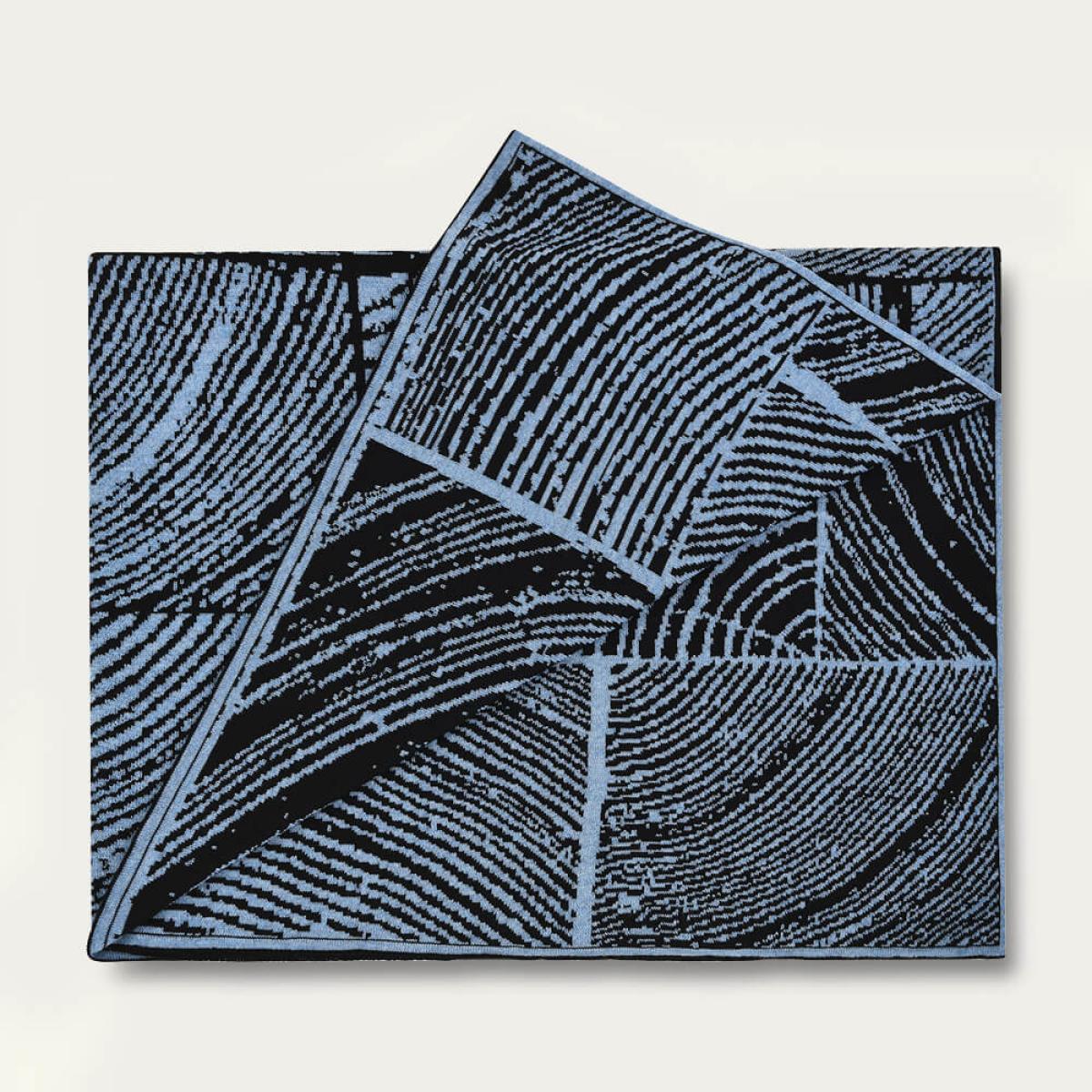 Blue Wood Block Throw – image 1