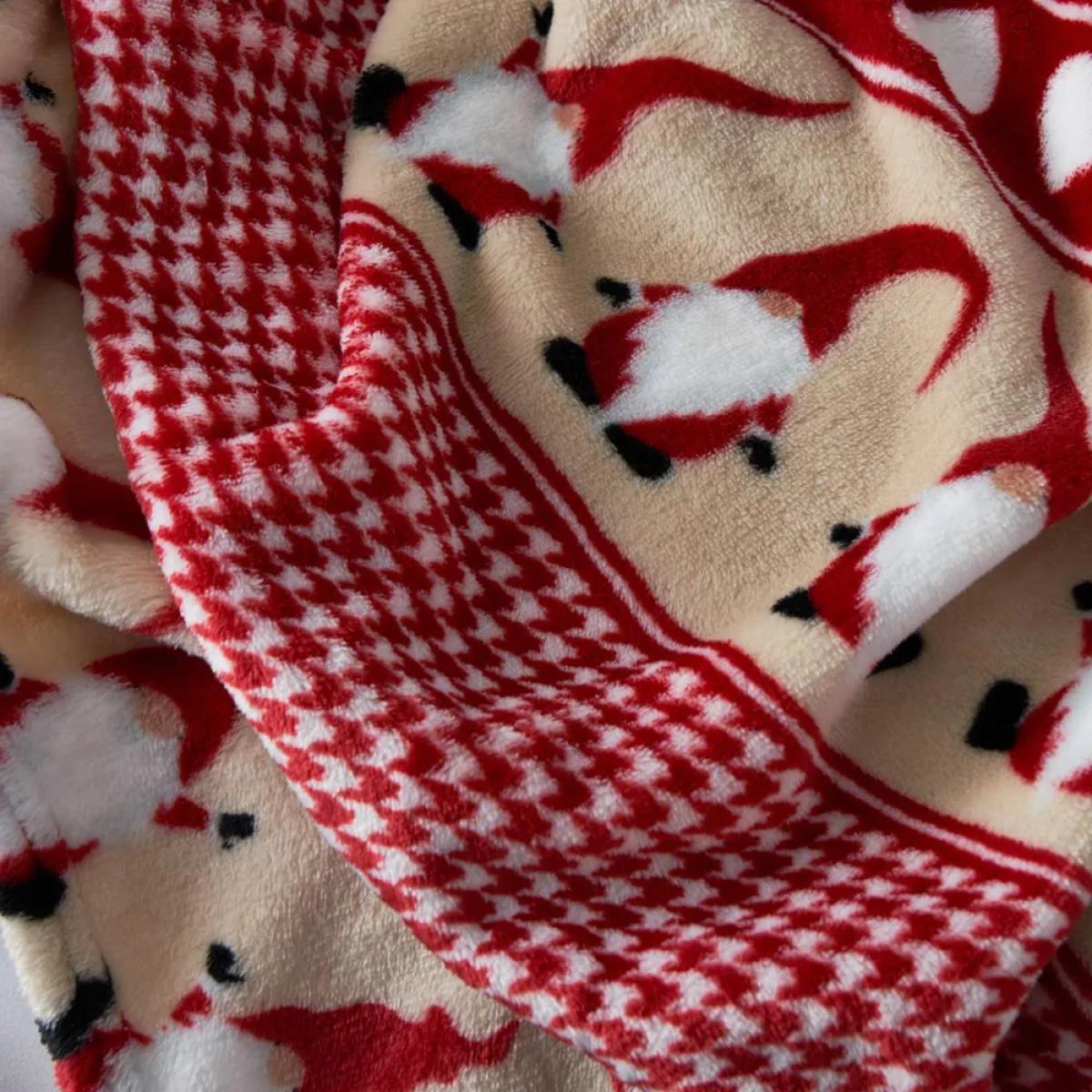 Christmas Gonk Throw, Red – image 3