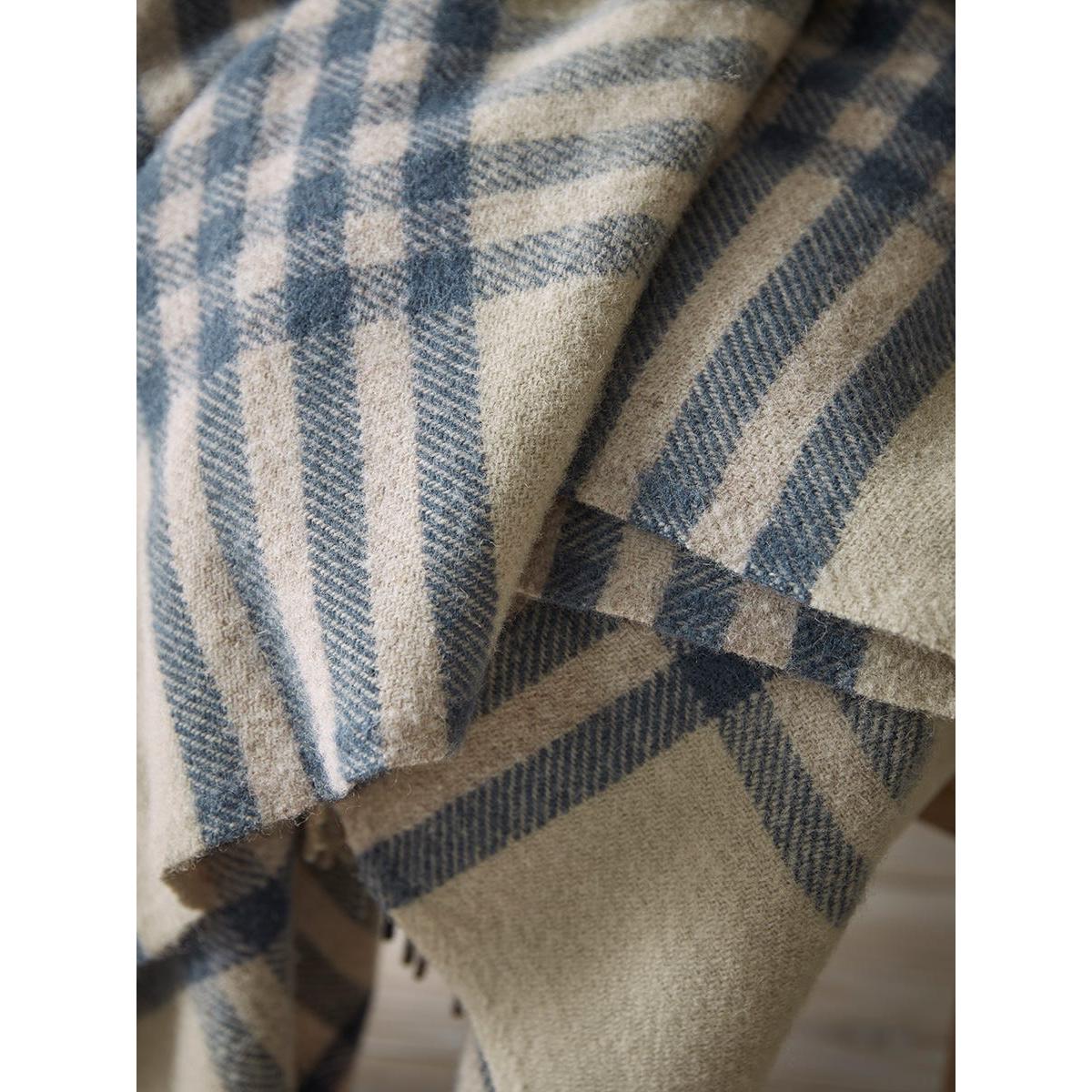Soft Wool Large Throw - Navy Checked – image 3