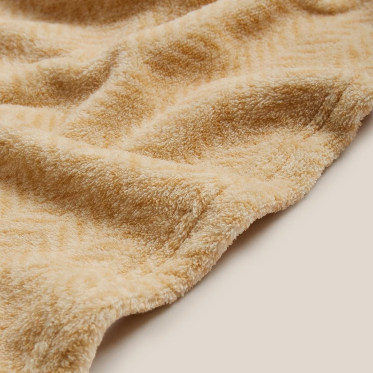 Printed Fleece Leaf Vine 130x160cm Throw Natural Natural – image 3