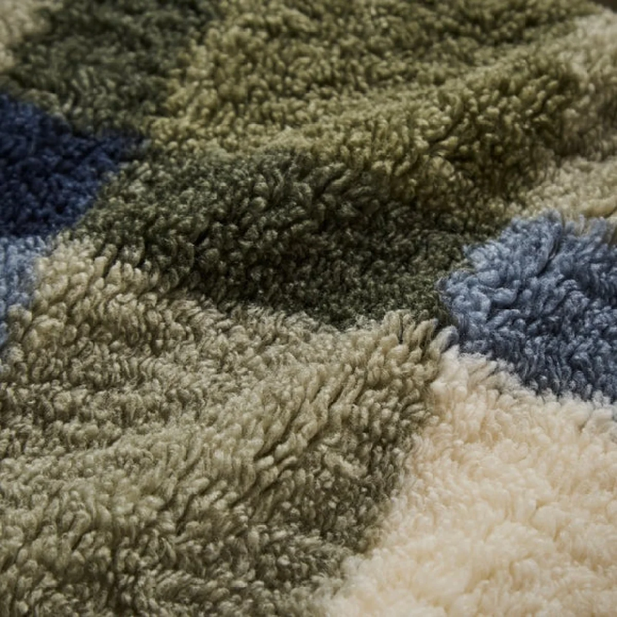 Check Throw Blanket 130cm x 180cm – image 2