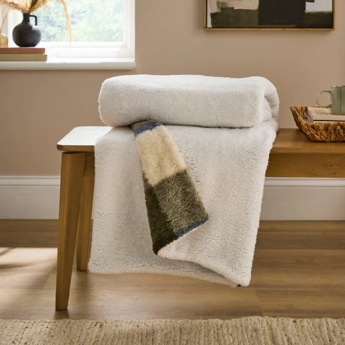 Check Throw Blanket 130cm x 180cm – image 3