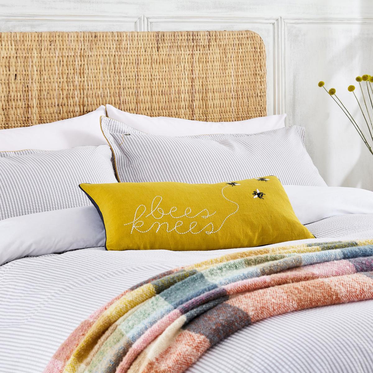 Joules Picnic Paddle Throw MultiColoured – image 4