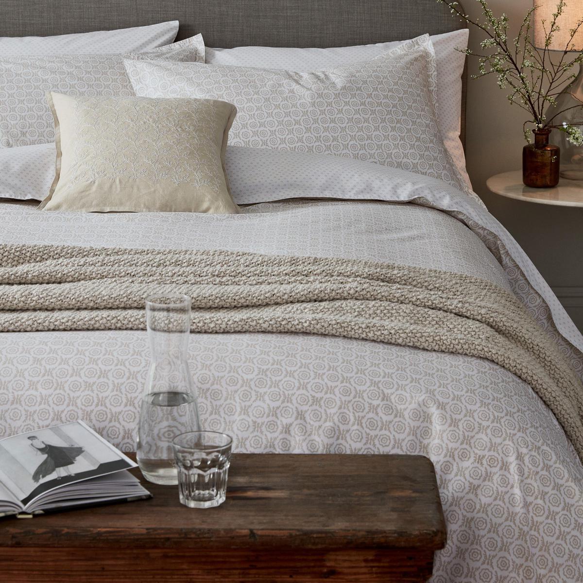 Murmur Thea Linen Throw Brown – image 1