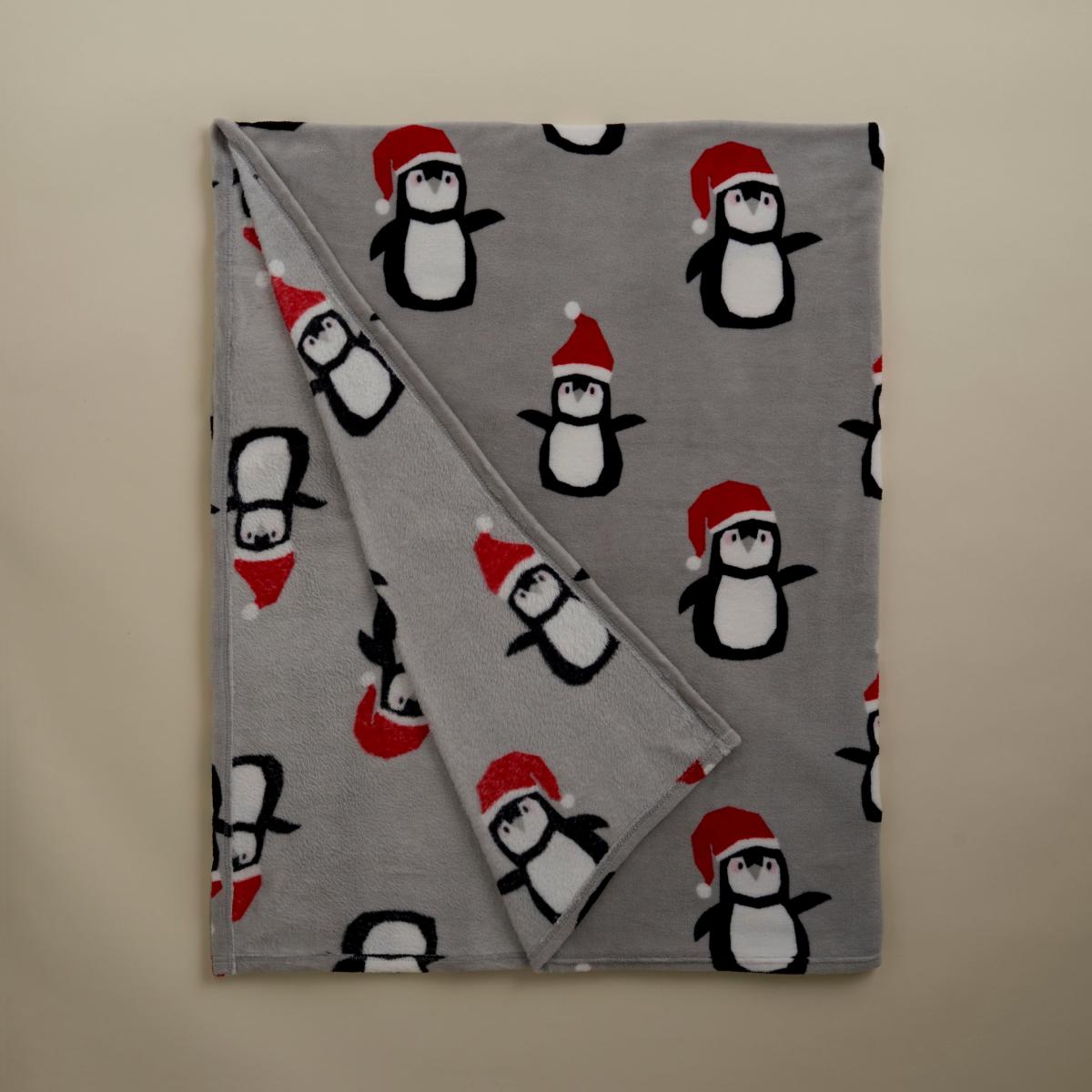 Penguin Printed Fleece 130x160cm Throw MultiColoured – image 5