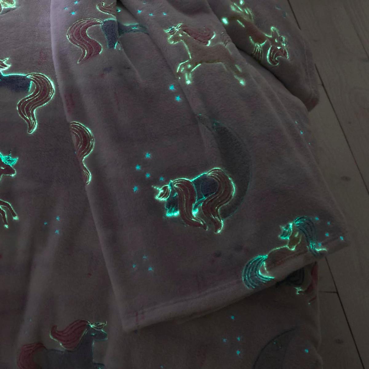 Catherine Lansfield Pink Unicorn Dreams Glow In The Dark Throw Pink, Blue and White – image 3