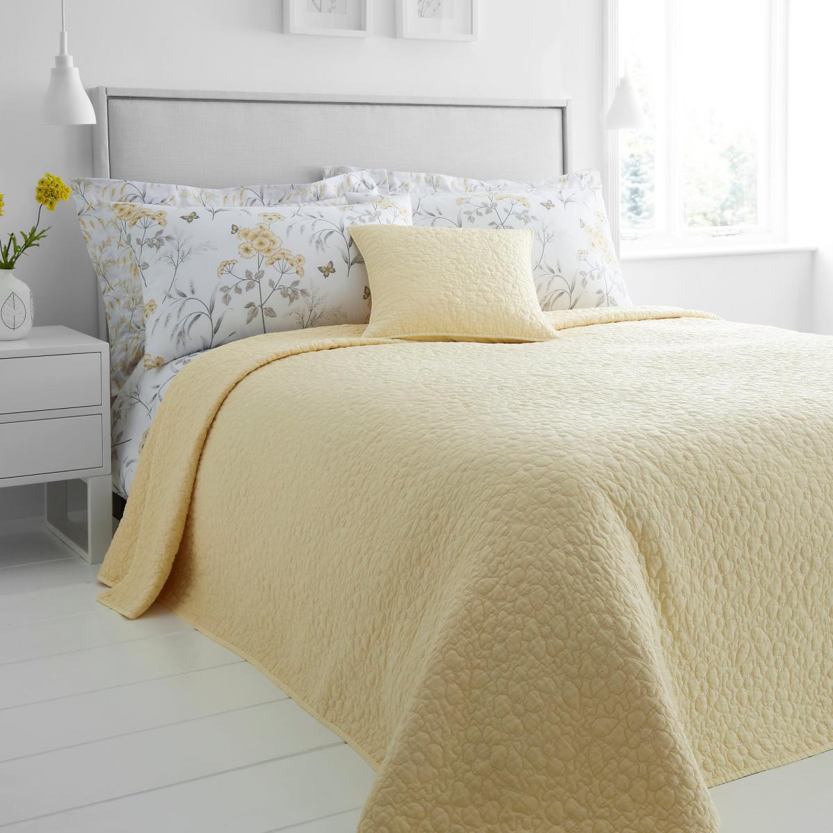 Bloom Floral Yellow Quilted Bedspread Lemon (Yellow) – image 2