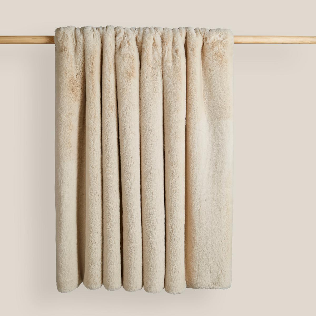 Silk Soft Faux Fur 200x200cm Throw White Sand – image 2