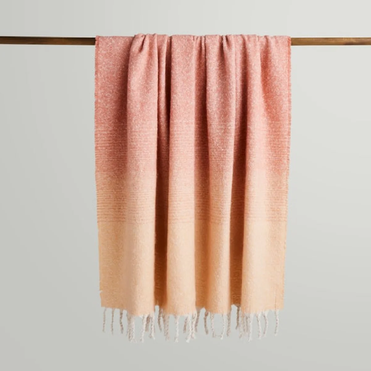 Ombre Mohair Throw 130x180cm Clay – image 1