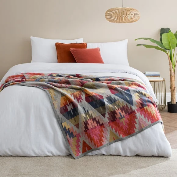 Aztec Diamond Throw Blanket – image 3