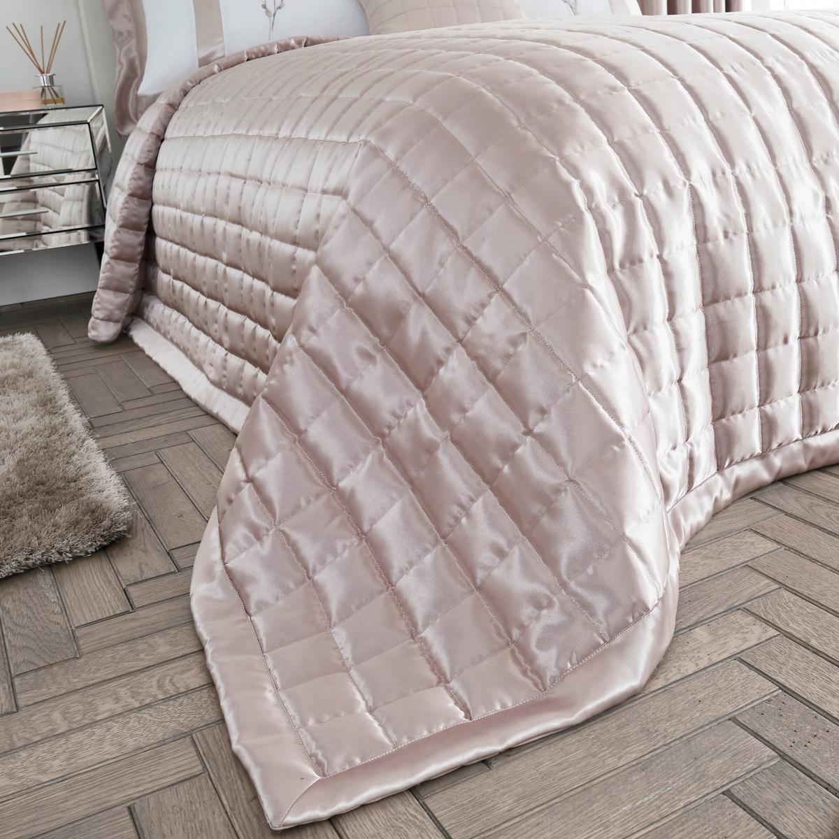 Nancy Pink Satin Quilted Bedspread Pink – image 3